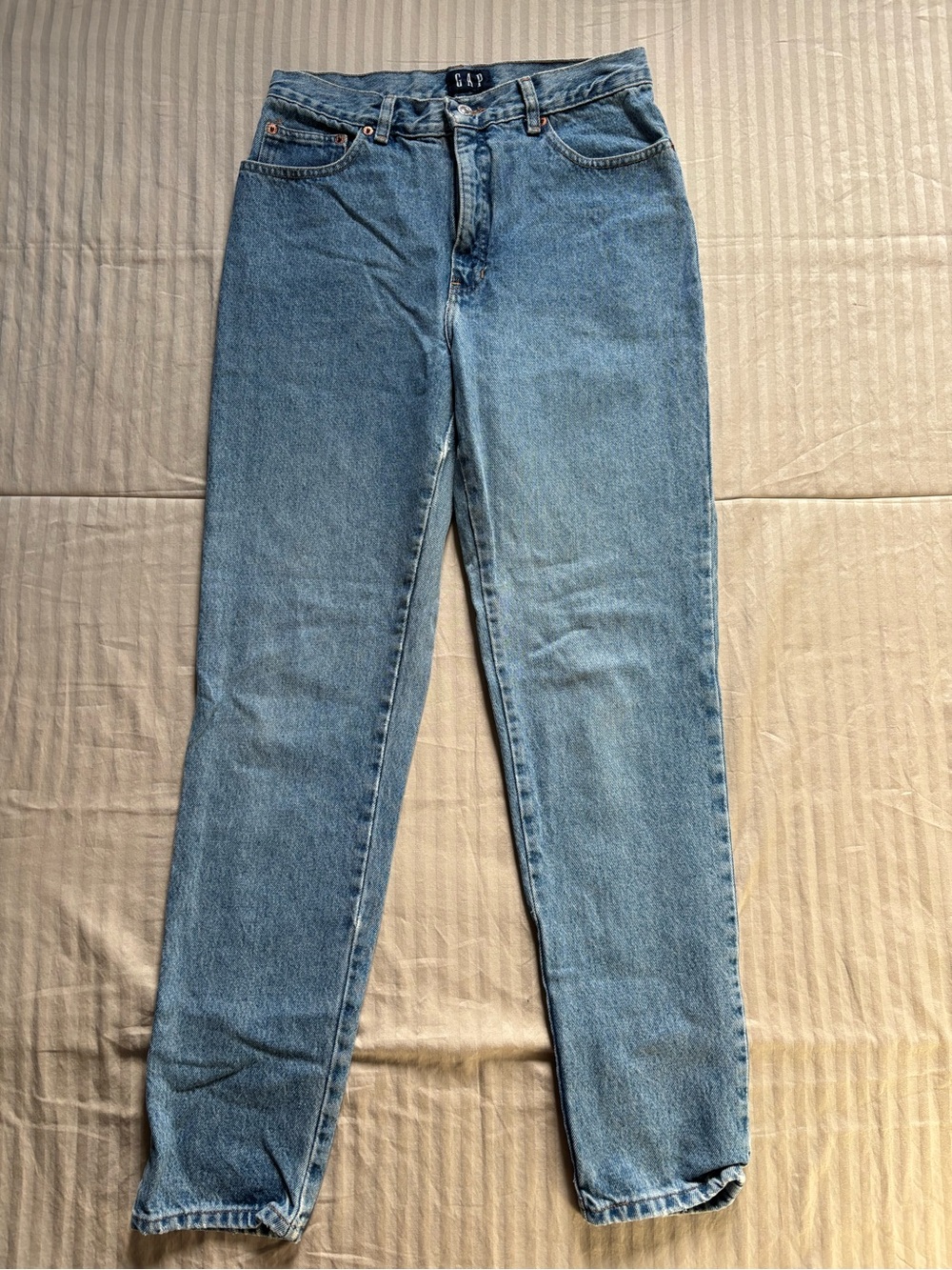 GAP Vintage Women High-Rise Mom Jeans Light Blue Wash Size 12 Y2K Button Zip
